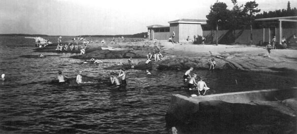 Rauhaniemen uimarantaa 1930-luvulla