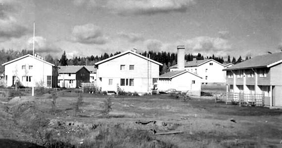Uusia taloja Kissanmaalla 1954
