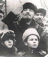 Kuva: Lenin ja lapsia